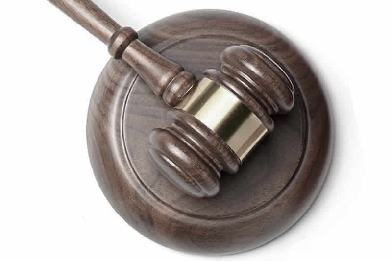 私设地下钱庄交易外汇被控非法经营等犯罪