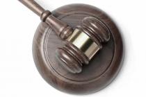 私设地下钱庄交易外汇被控非法经营等犯罪